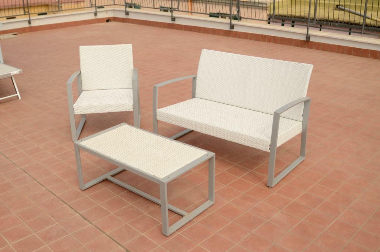 Апартаменты Terrazza Eurialo Неаполь Экстерьер фото